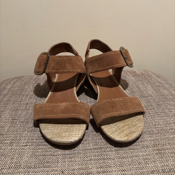 Donald J. Pliner Sandals Size 7,5M  Brown with Block Heel - Picture 3 of 12